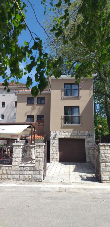Smjestaj Miljas Trebinje Hotell Eksteriør bilde